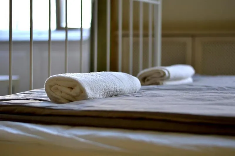 Parliament Dream Home At The Danube 1 Bedroom By Unb Budapest 3*,  Hungary